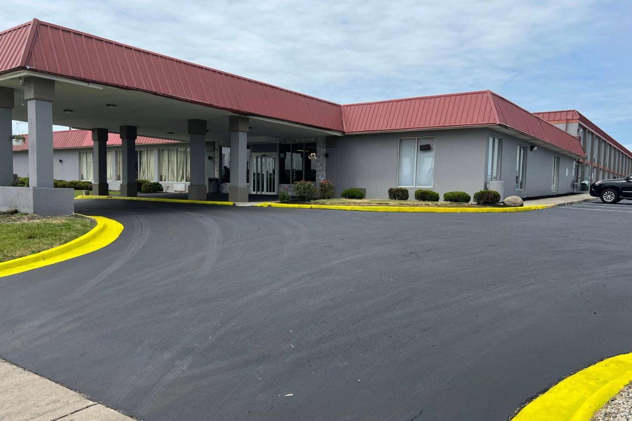 Days Inn & Suites By Wyndham Springfield Oh Extérieur photo