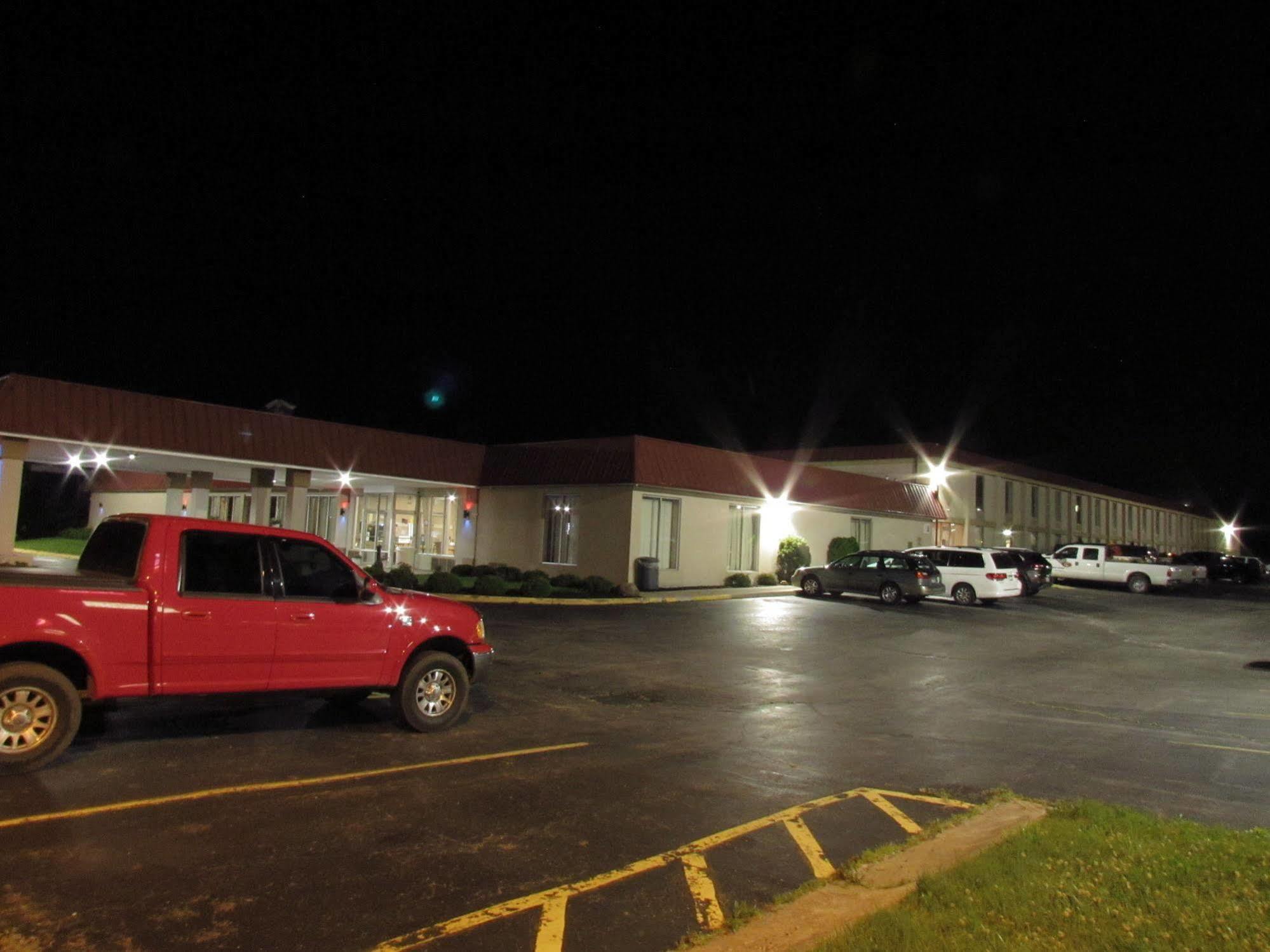 Days Inn & Suites By Wyndham Springfield Oh Extérieur photo